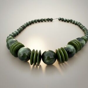 Chunky Green Necklace Statement Disk Round Marbled Resin Bold Estate Jewelry